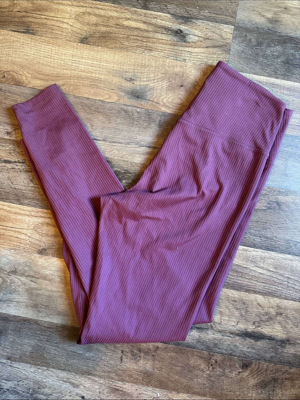 girlfriend collective Ribbed Leggings in Plum